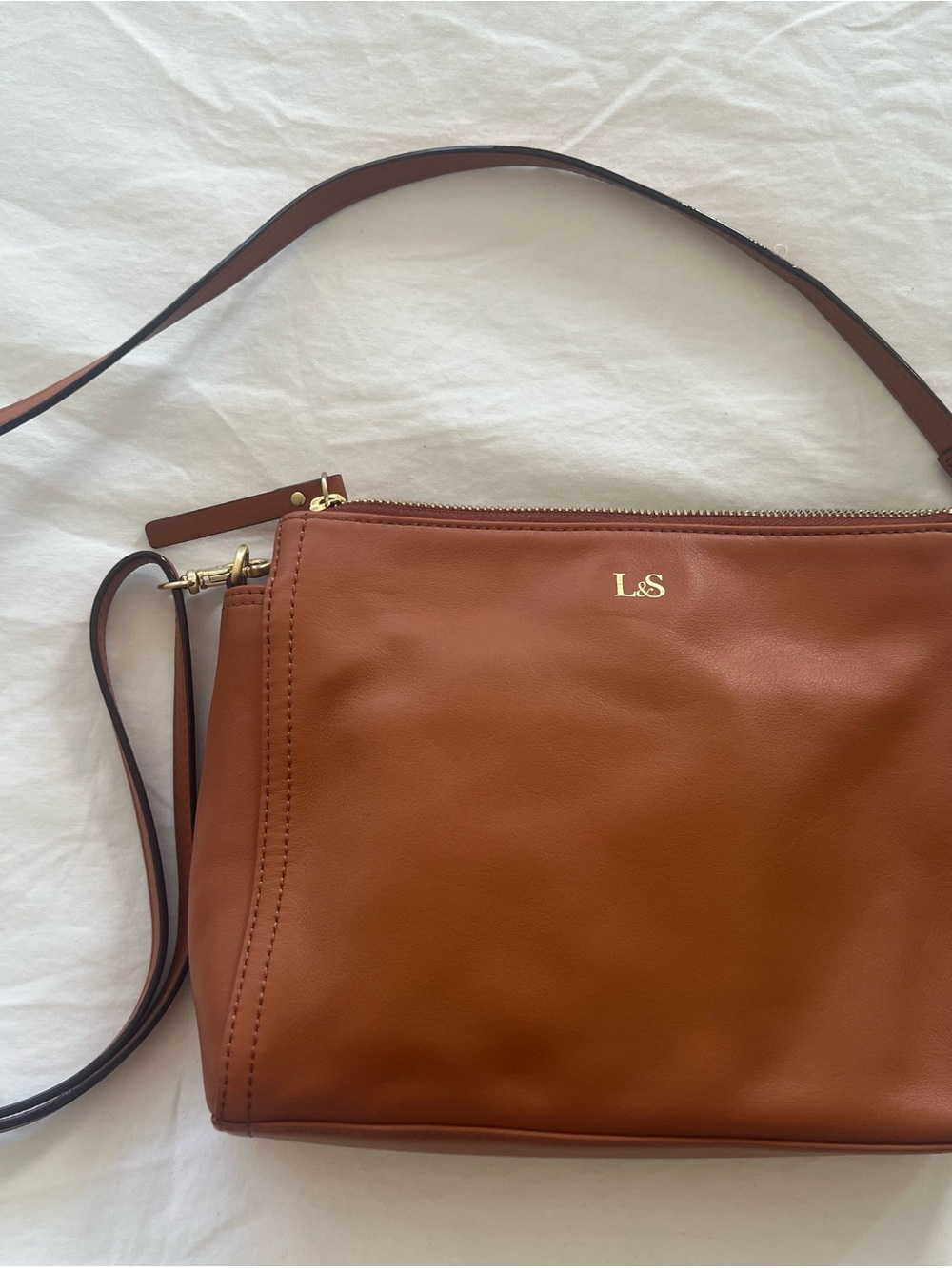 L&S Tan Leather Crossbody Bag with Gold Hardware